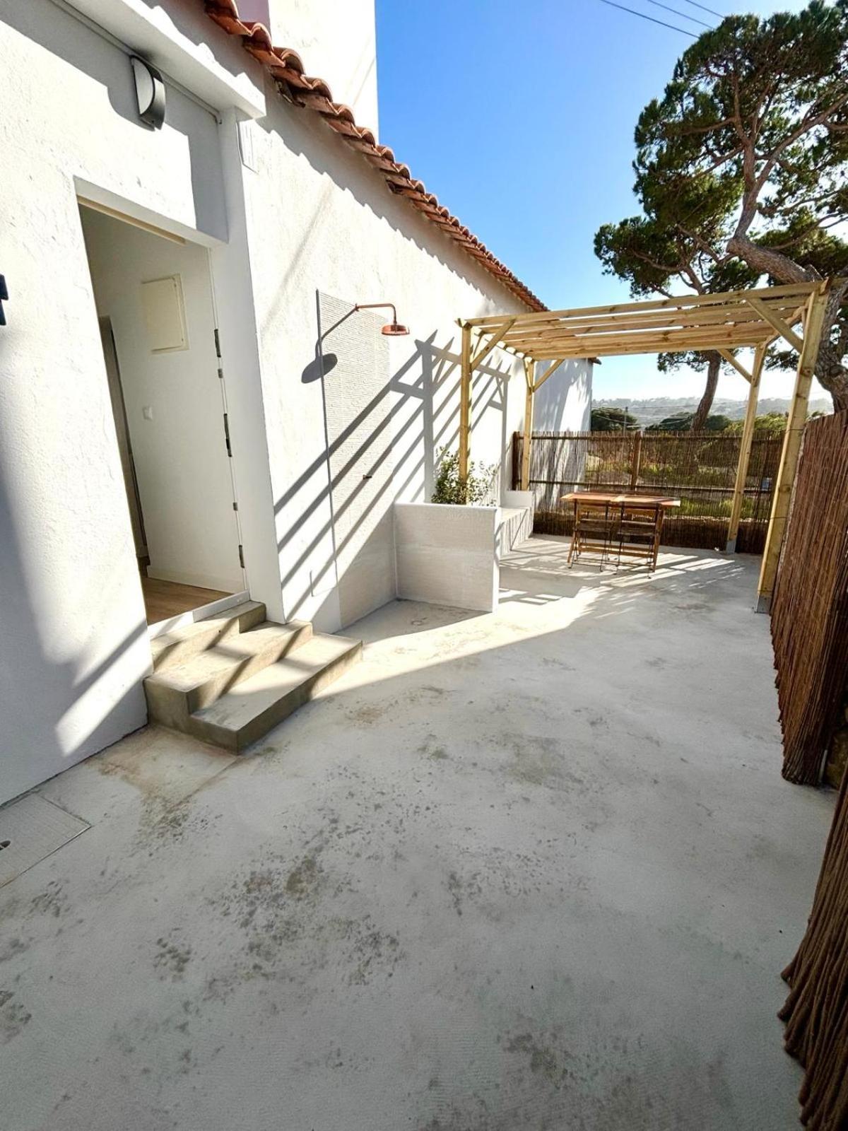 Pine & Apple Beach House Colares Exterior foto